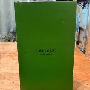 Kate Spade Grace Avenue Champagne Flutes (Pair)